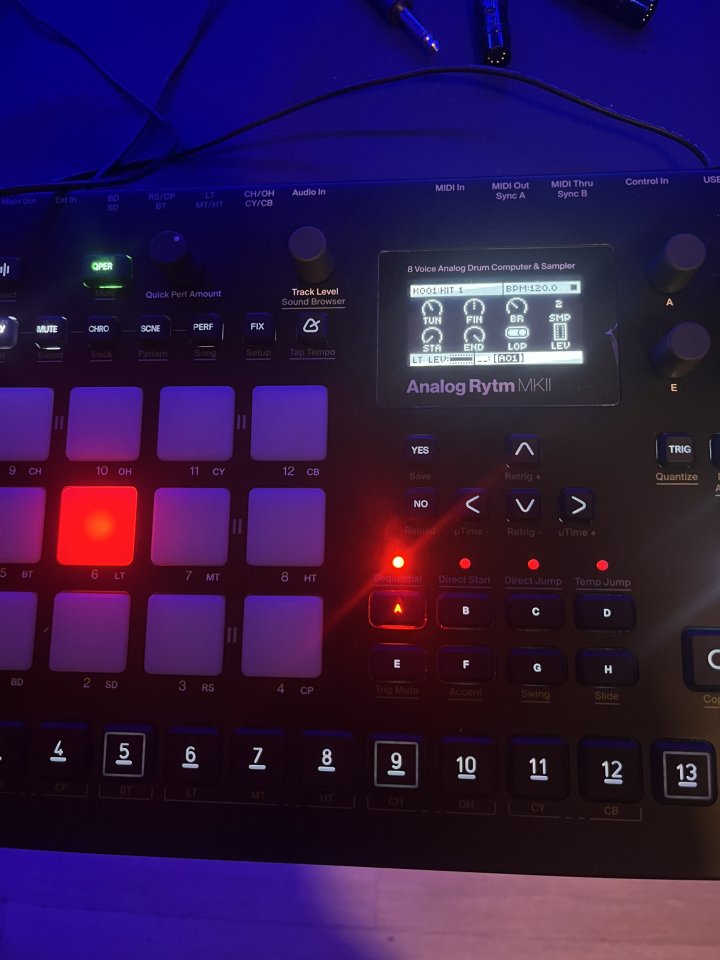 Elektron analog rytm mkII black edition de segunda mano · Foto 7 de 10 · Barcelona · 1200 €