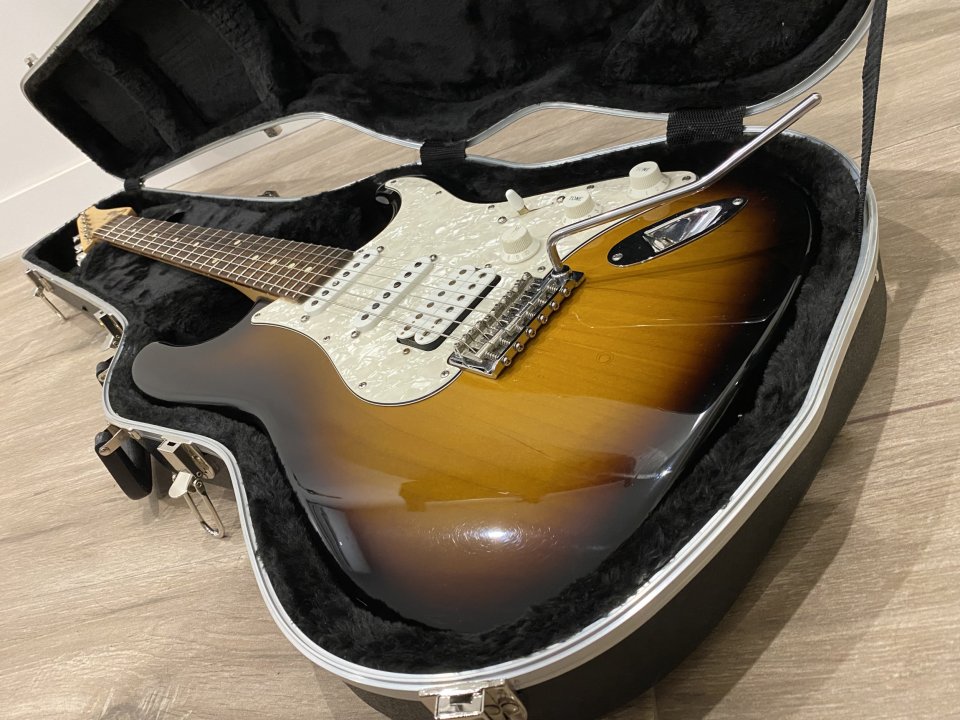 Suhr Classic S —- REBAJÒN