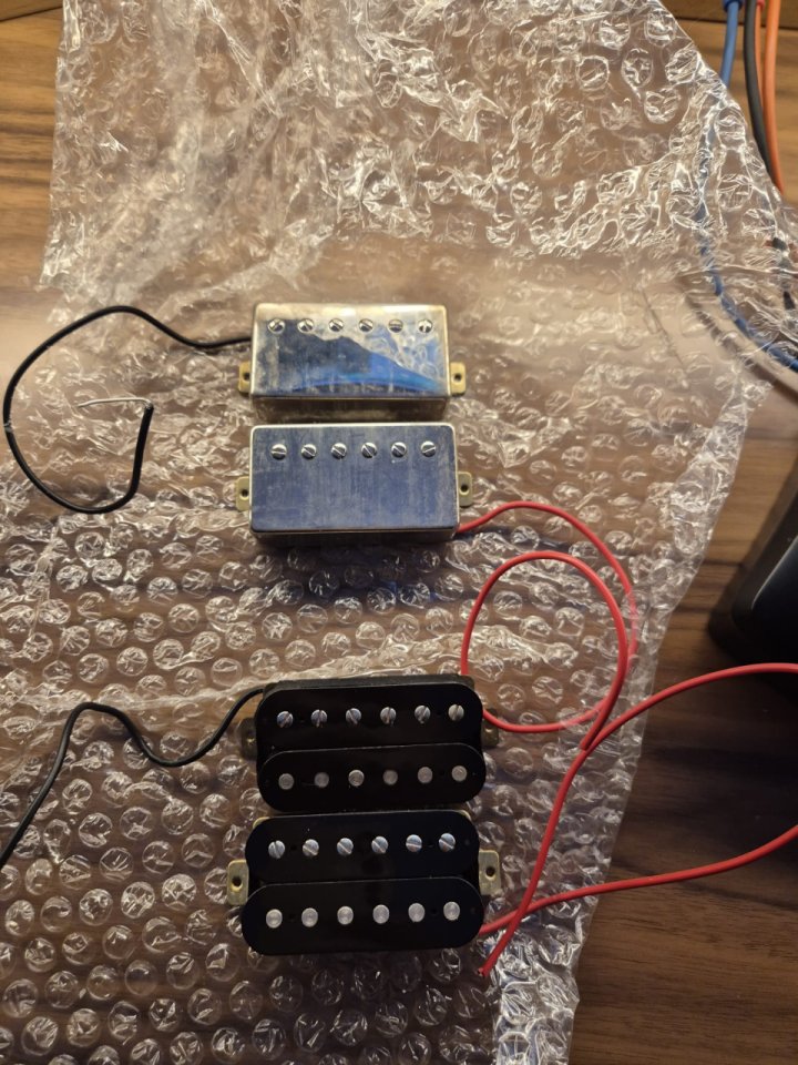 Juego de 4 pastillas Epiphone de una SG de doble mástil 1275