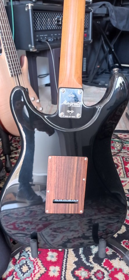 Magneto US4300 // Vídeo//