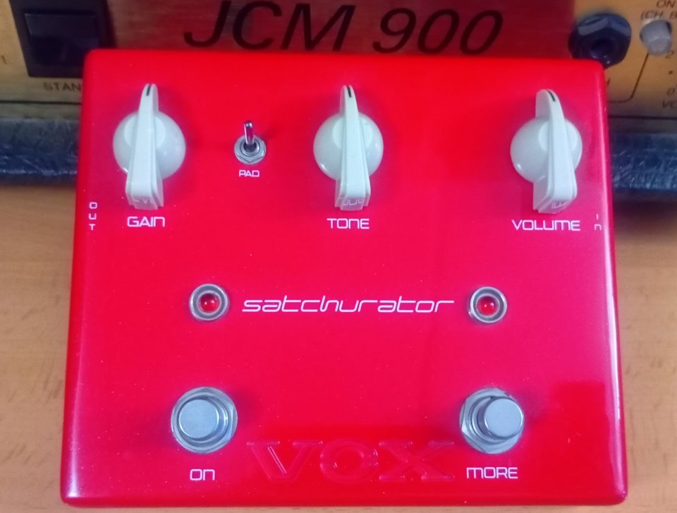 Vox Satchurator de segunda mano · Foto 1 de 3 · Madrid · 100 €