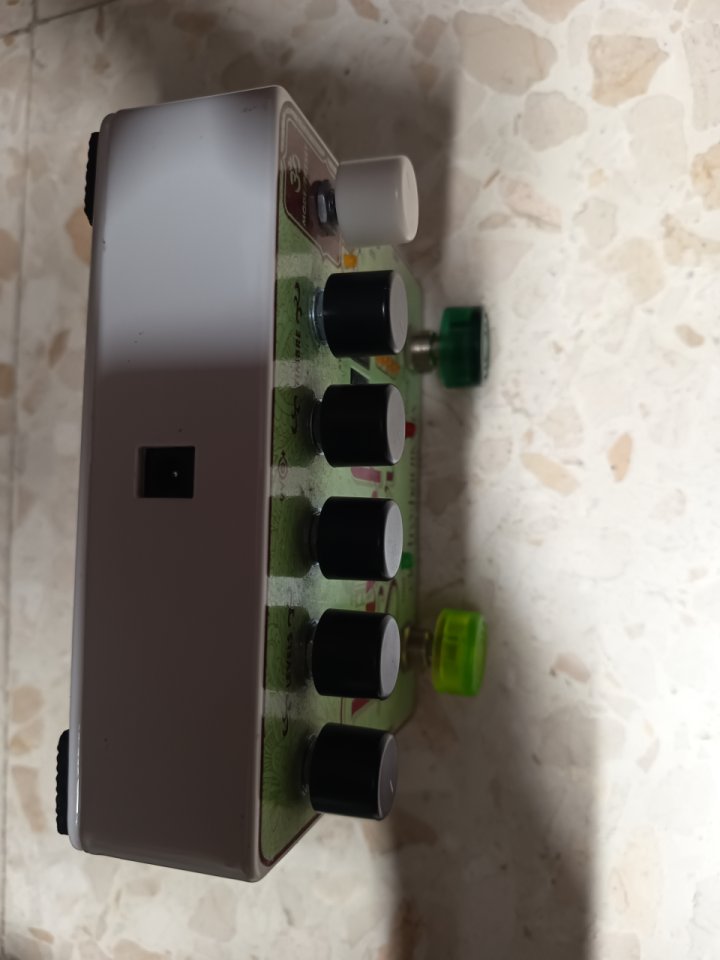 Electro Harmonix Ravish Sitar ENVIO INCLUIDO de segunda mano · Foto 6 de 7 · Córdoba · 175 €