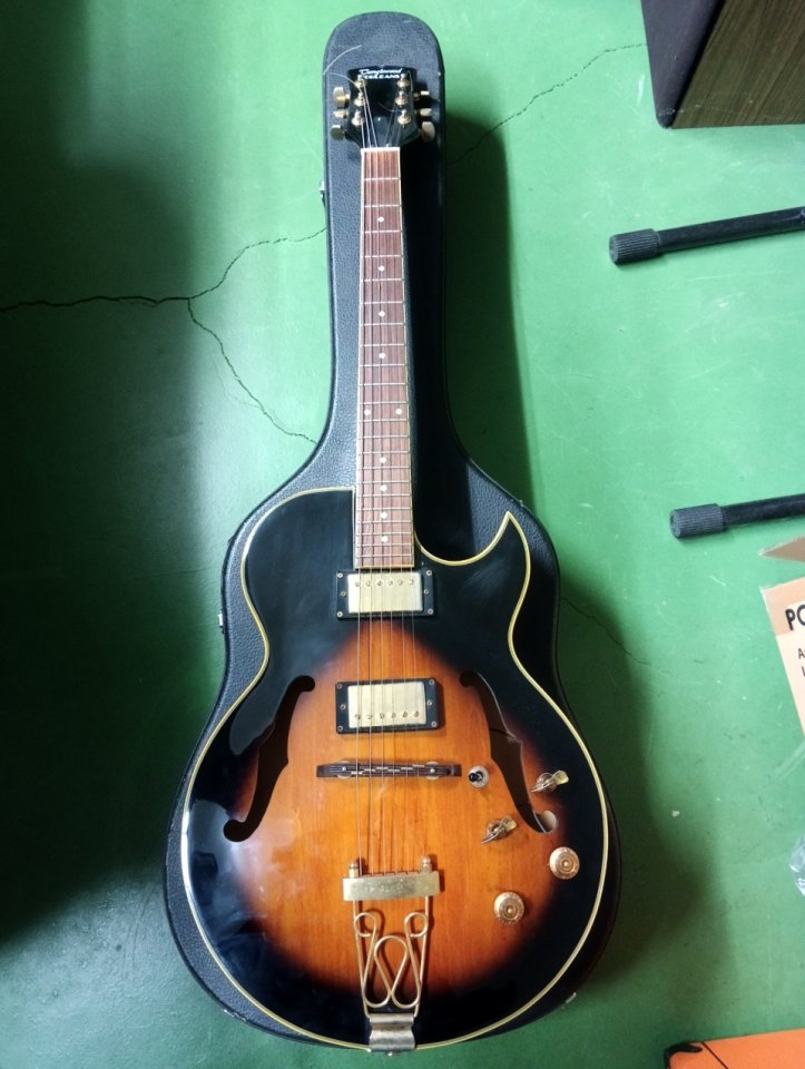 (o cambio) Tanglewood Orleans AS-39 (ES-175)
