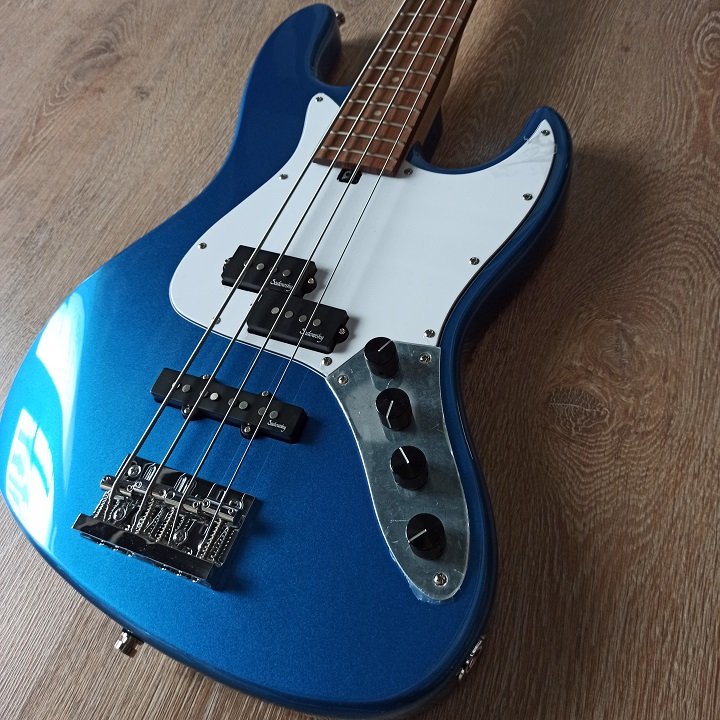 Sadowsky MetroExpress 21 Hybrid P/J 4