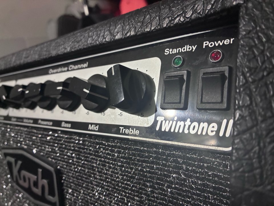 Koch Twintone II combo 50w de segunda mano · Foto 2 de 4 · Zaragoza · 600 €