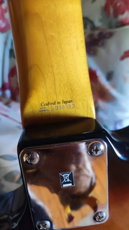 Fender Jaguar de segunda mano · Foto 3 de 8 · León · 1150 €