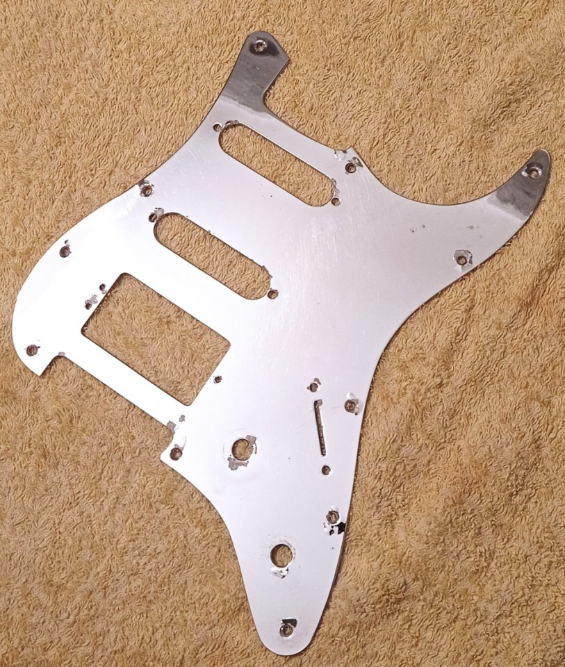 Guardapuas Pickguard de Fender Stratocaster