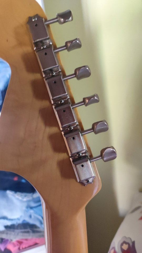 Fender Jaguar de segunda mano · Foto 4 de 8 · León · 1150 €
