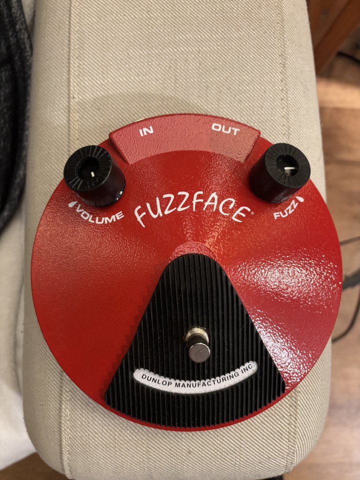 Pedal Fuzz Face de segunda mano · Barcelona · 100 €