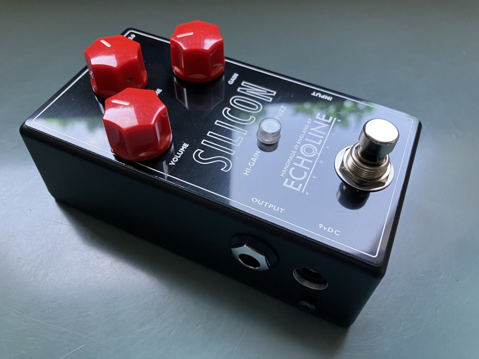 Echoline Silicon - Hi-Gain Fuzz (P-2 clone) de segunda mano · Foto 2 de 4 · Bizkaia · 150 €