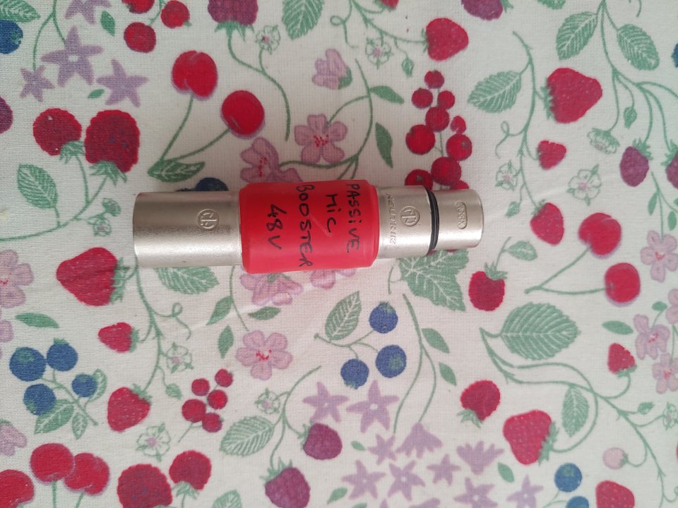 Micrófonos: At4060, Ev Pl20, Beyer m201... de segunda mano · Foto 10 de 10 · Cantabria · 1000 €