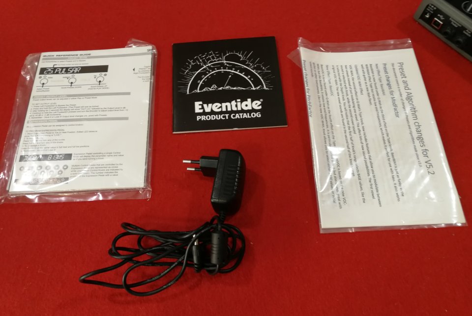 EVENTIDE SPACE de segunda mano · Foto 4 de 4 · Girona · 330 €