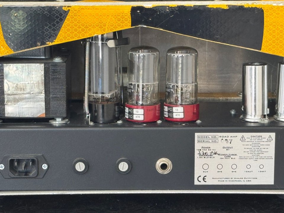 Analog Outfitters "Road Amp" 20w de segunda mano · Foto 6 de 6 · Tarragona · 950 €