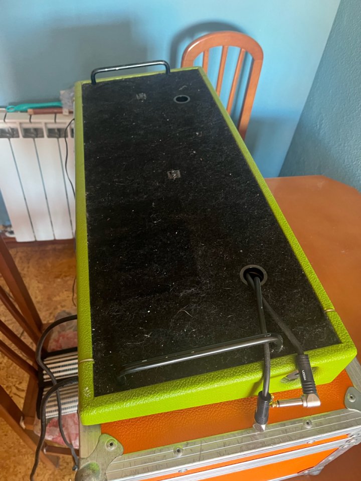 Flightcase y base pedalera de segunda mano · Foto 6 de 10 · Madrid · 100 €