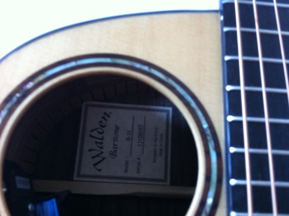 Acústica Barítona Walden B-1E (2021)