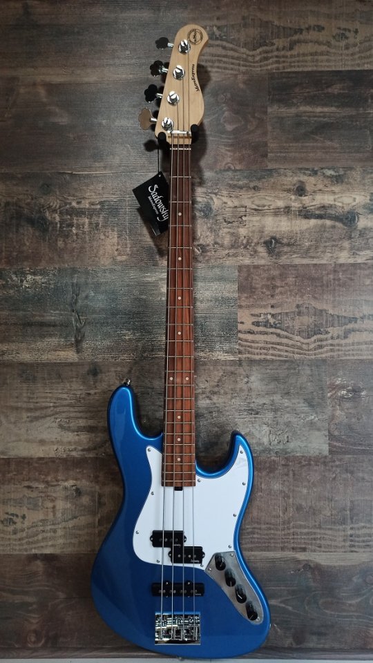 Sadowsky MetroExpress 21 Hybrid P/J 4