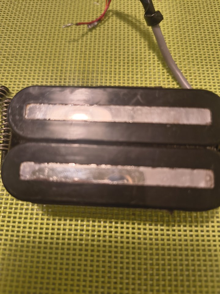 Fernandes Dogfighter DF-1, envío incluido.- Dimarzio Seymour Duncan EMG de segunda mano · Foto 2 de 6 · Gipuzkoa · 65 €