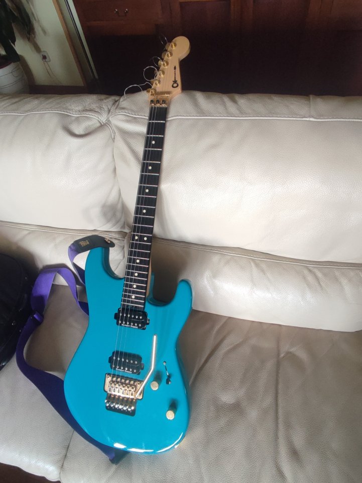 Charvel Pro-Mod San Dimas Style 1 HH FR en Miami Blue