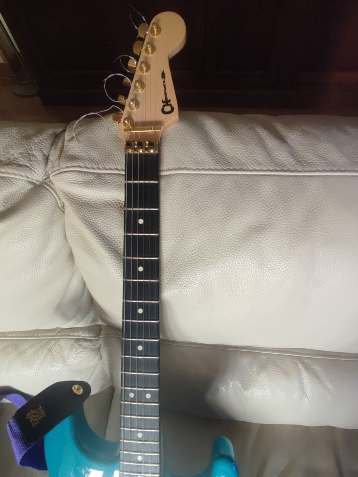 Charvel Pro-Mod San Dimas Style 1 HH FR en Miami Blue