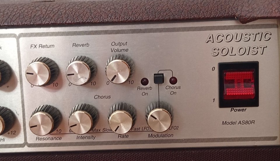 Amplificador Marshall 80 watios guitarra eléctrica/acústica. Envío incluido de segunda mano · Foto 6 de 10 · Cuenca · 230 €
