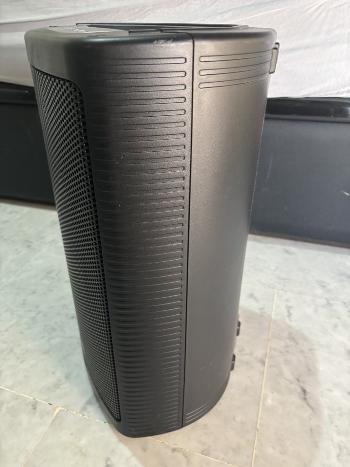 Turbosound Altavoz de segunda mano · Foto 3 de 3 · Sevilla · 100 €