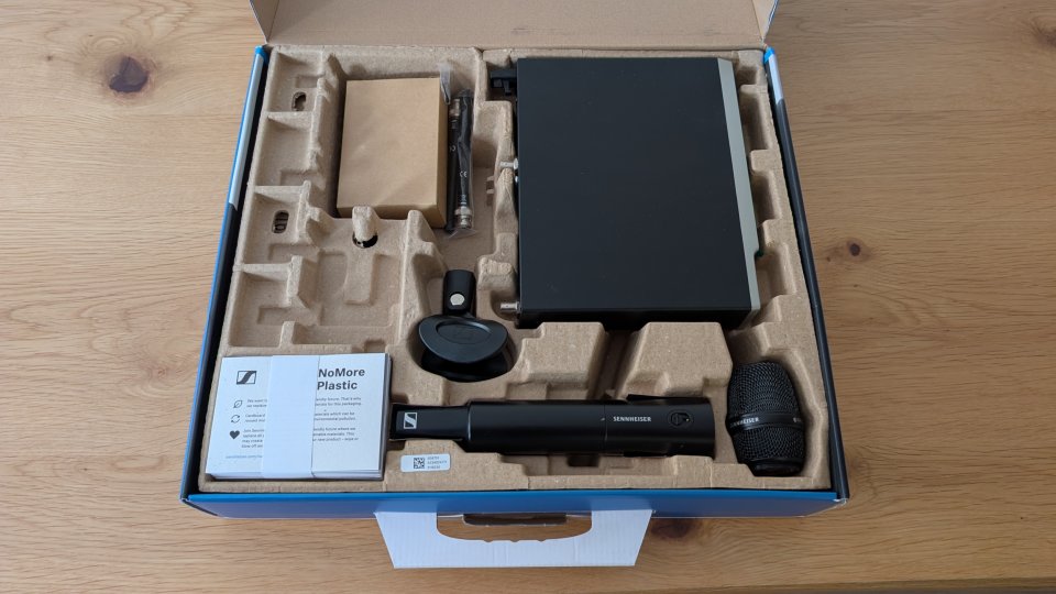 Microfono inalambrico Sennheiser EW-D 835-S R1-6 de segunda mano · Foto 1 de 6 · Albacete · 480 €