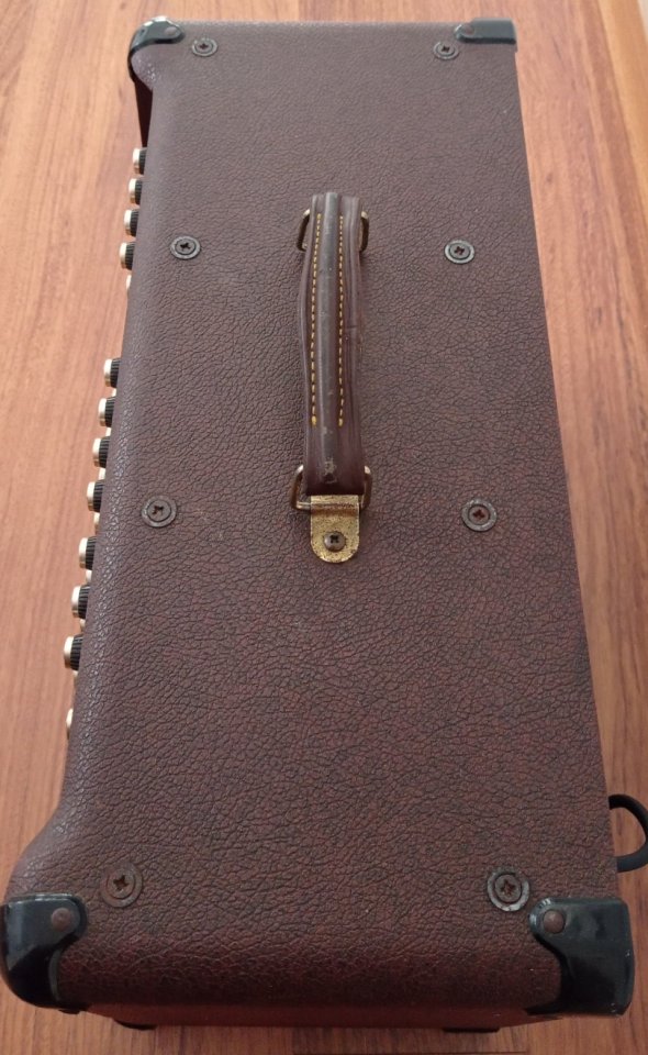 Amplificador Marshall 80 watios guitarra eléctrica/acústica. Envío incluido de segunda mano · Foto 8 de 10 · Cuenca · 230 €