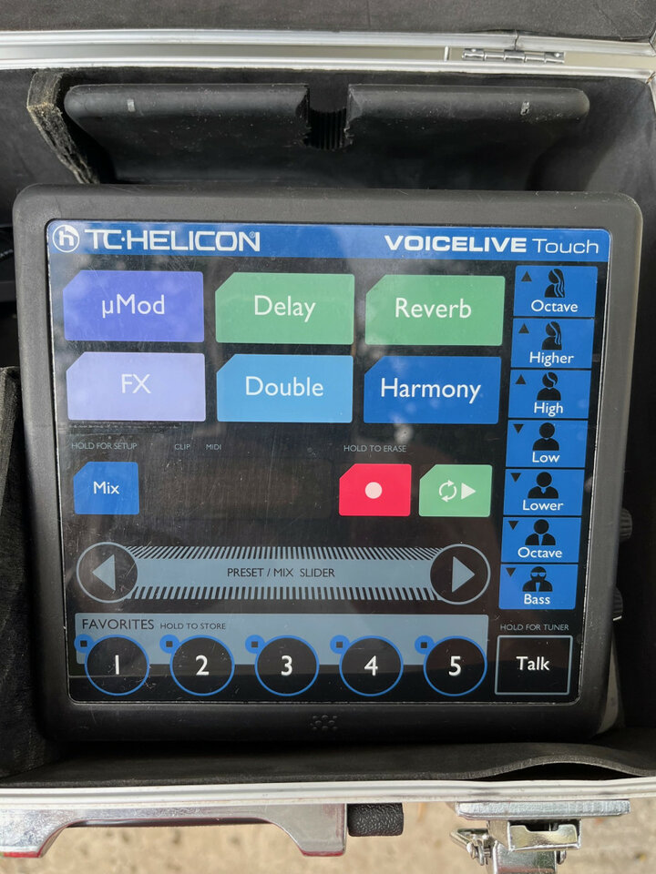 TC Helicon VoiceLive Touch1