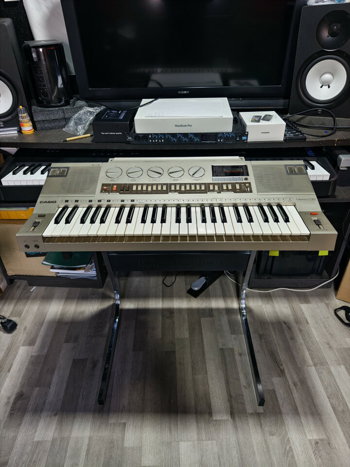 Casiotone CT-810