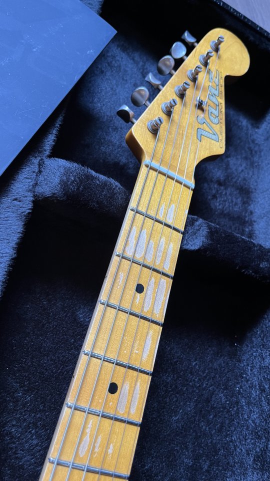 Guitarra Vanz ST R69 Custom Relic