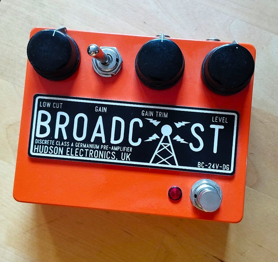 Hudson Electronics Broadcast BC-24V (ed.limitada Deluxe Orange) de segunda mano · Foto 1 de 5 · Sevilla · 260 €