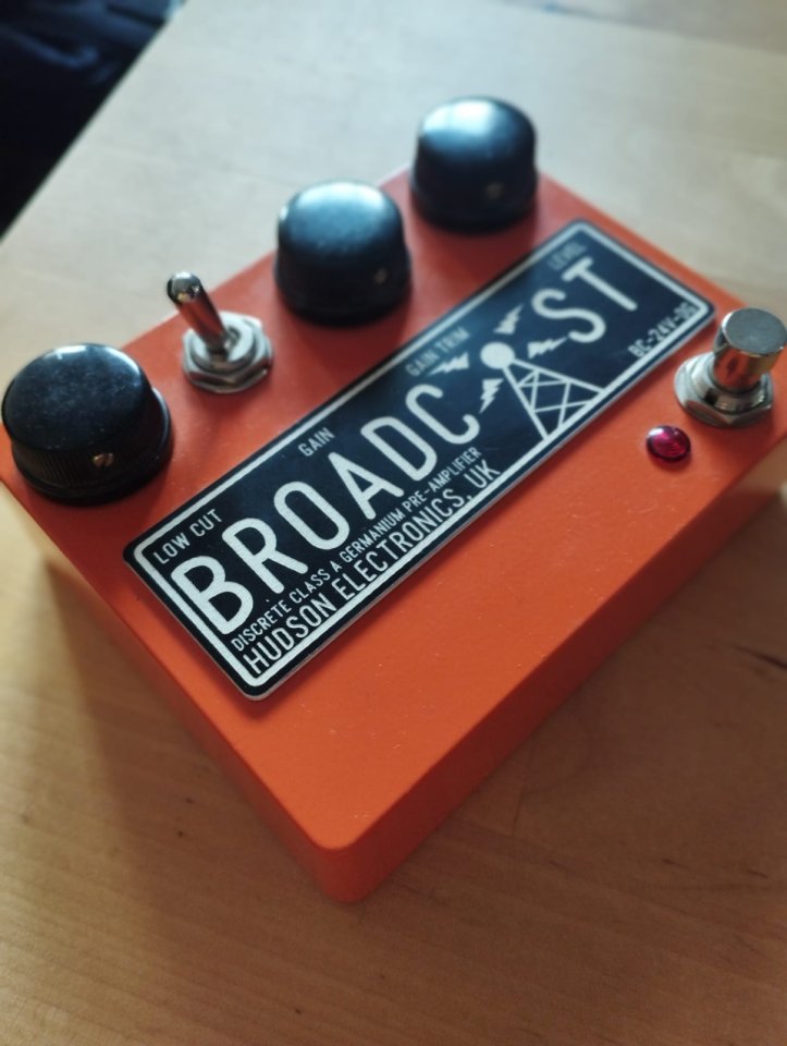 Hudson Electronics Broadcast BC-24V (ed.limitada Deluxe Orange) de segunda mano · Foto 2 de 5 · Sevilla · 260 €