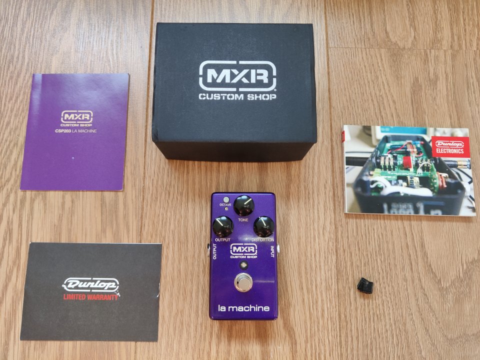 MXR La Machine Octave Fuzz