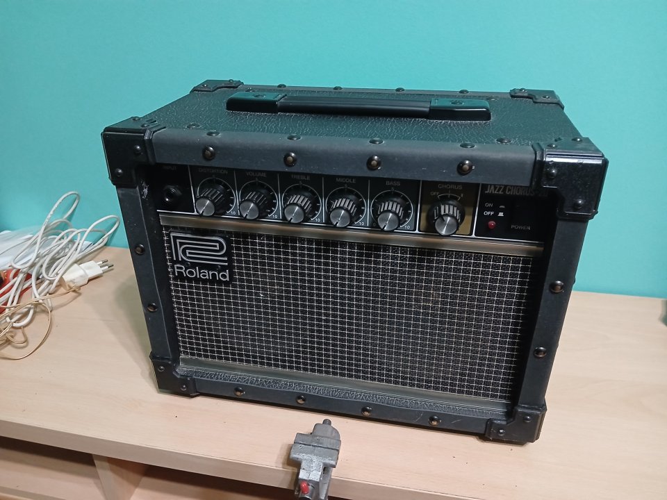 Roland Jazz Chorus JC20