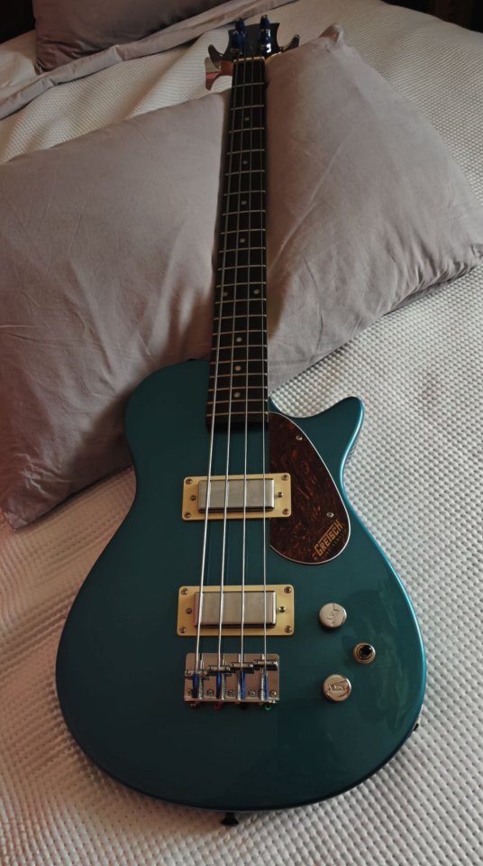 Gretsch G2220 Electromatic Junior Jet Bass II FSR Ocean Turquoise de segunda mano · Foto 7 de 10 · Lugo · 399 €