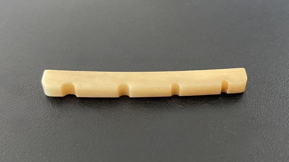 Cejuela Hueso Fender Precision Bass 42mm de segunda mano · Foto 2 de 6 · Badajoz · 15 €
