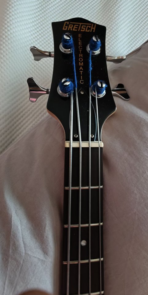 Gretsch G2220 Electromatic Junior Jet Bass II FSR Ocean Turquoise de segunda mano · Foto 10 de 10 · Lugo · 399 €