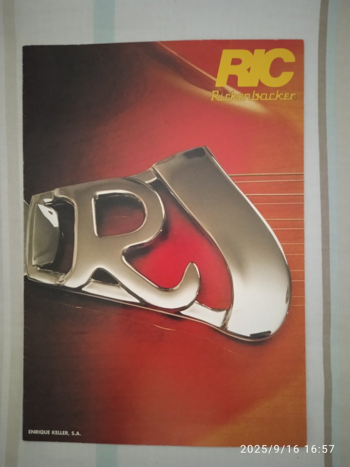 Catálogo Rickenbacker