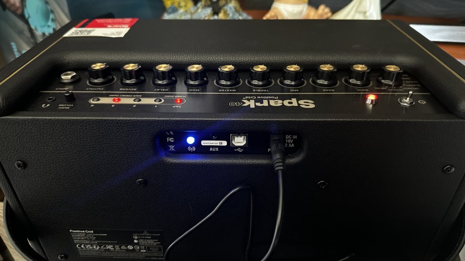 Positive Grid Spark 40 BK de segunda mano · Foto 5 de 5 · Burgos · 185 €