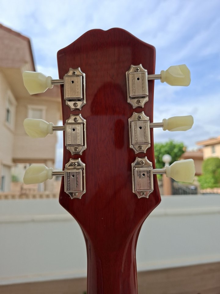 Epiphone ES-335 BIGSBY Watermelon. de segunda mano · Foto 5 de 9 · Alicante · 750 €