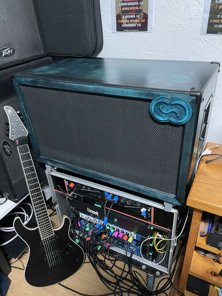 VENDO PANTALLA 2x12 COFFEE AUDIO