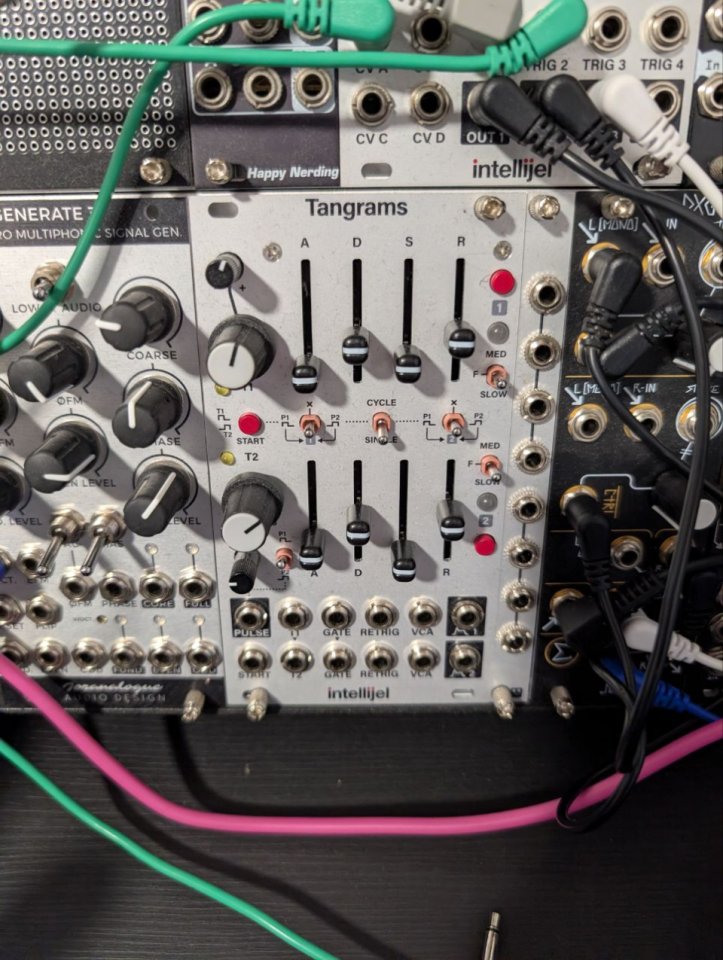 Intellijel Tangrams de segunda mano · Barcelona · 200 €