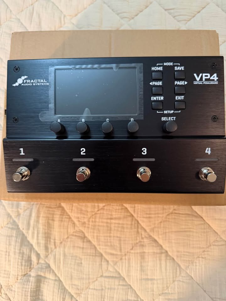 Vendo una pedalera Multiefectos Fractal Audio VP4 , como nueva de segunda mano · Foto 1 de 2 · Madrid · 750 €