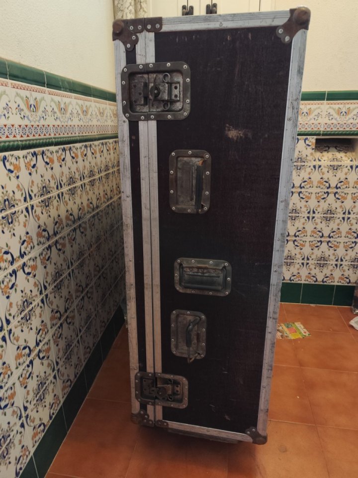 Flightcase Madera Grande de segunda mano · Foto 3 de 5 · Pontevedra · 300 €