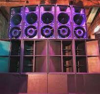 Altavoces U.K Thunder Ridge