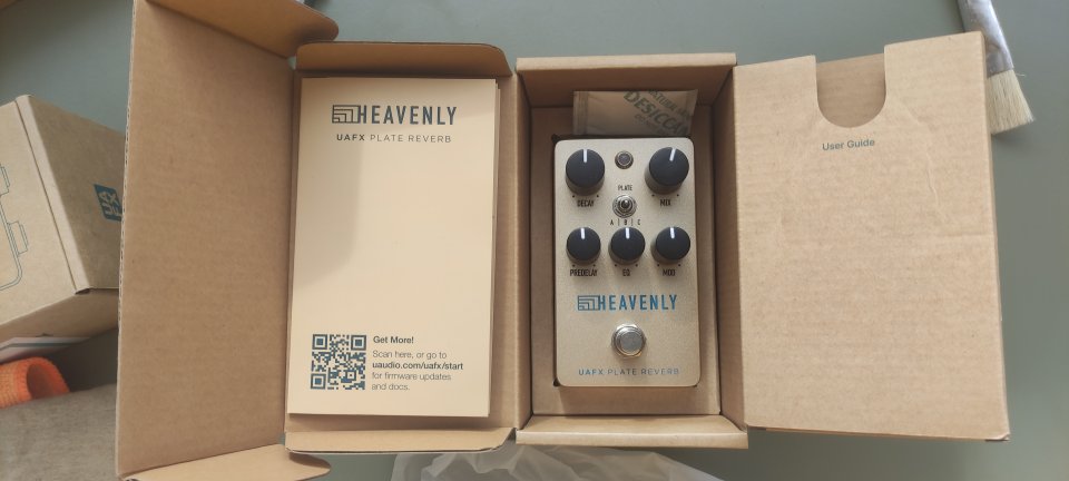 Universal Audio Heavenly - Reverb de placas.