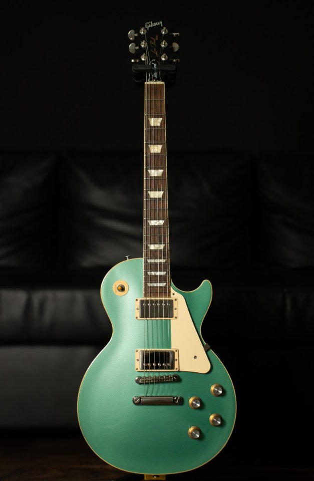 Gibson Les Paul Standard '60s Plain Top 2023 - Inverness Green de segunda mano · Foto 1 de 10 · Ourense · 2590 €
