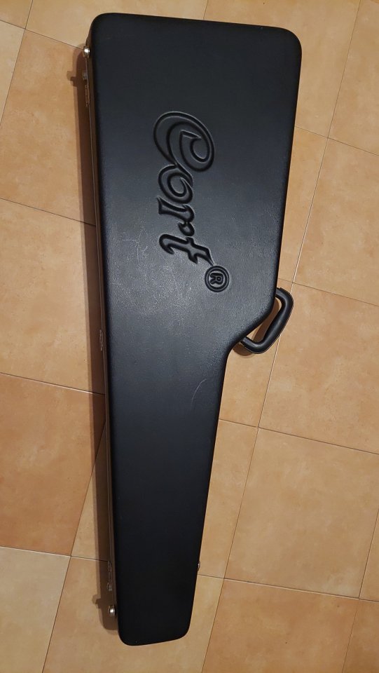 CORT M 900 de segunda mano · Foto 2 de 2 · Madrid · 600 €