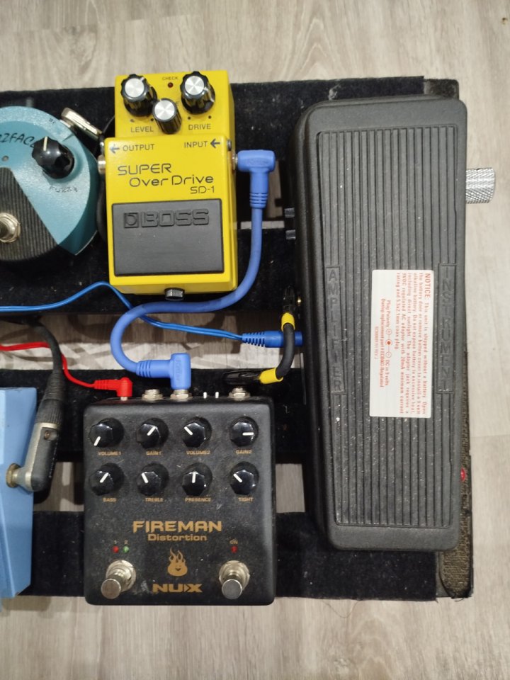 pedalera completa de segunda mano · Foto 2 de 5 · A Coruña · 750 €