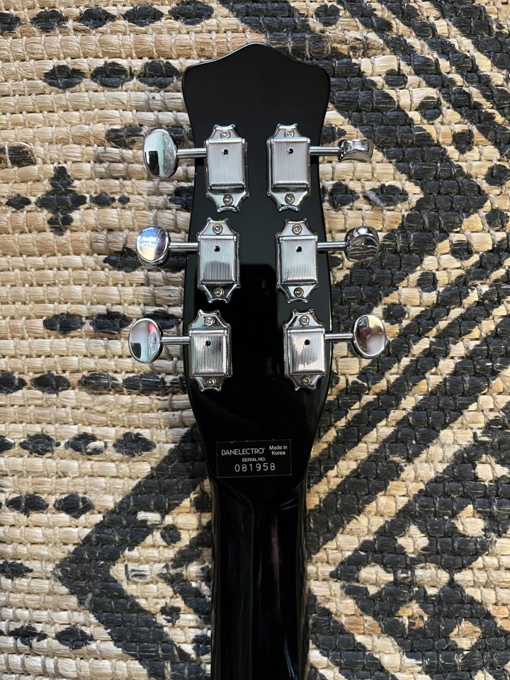 Guitarra Danelectro dano 63 de segunda mano · Foto 3 de 9 · Madrid · 450 €